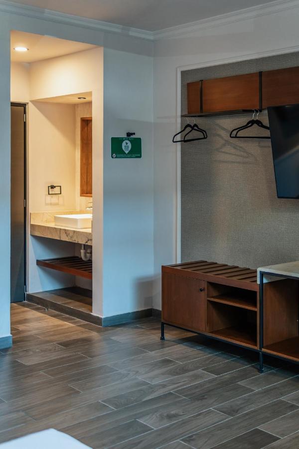 Hotel Mid Project Merida Ngoại thất bức ảnh